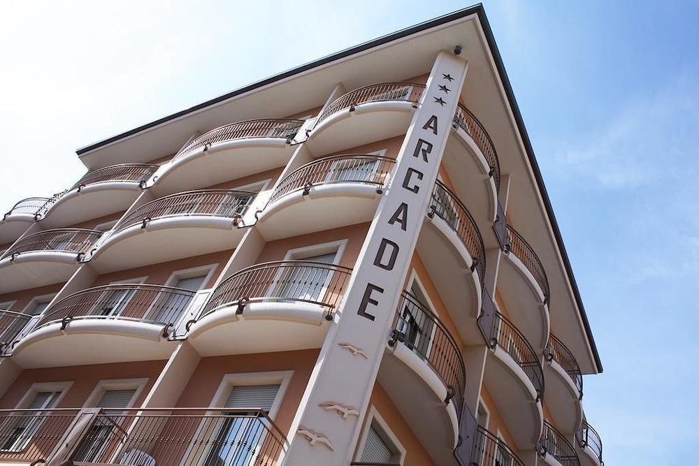 Hotel Arcade Rimini Zewnętrze zdjęcie