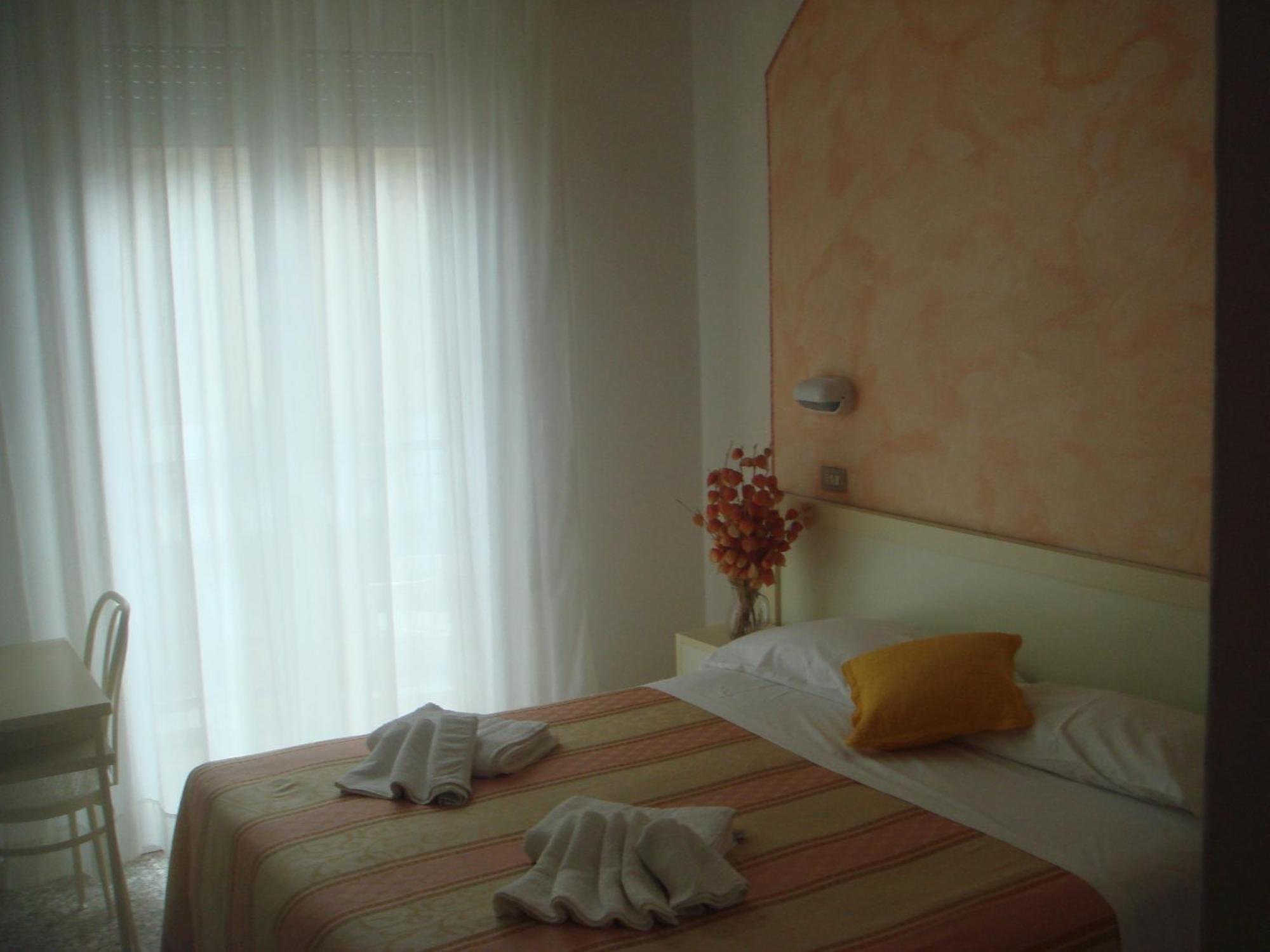 Hotel Arcade Rimini Zewnętrze zdjęcie