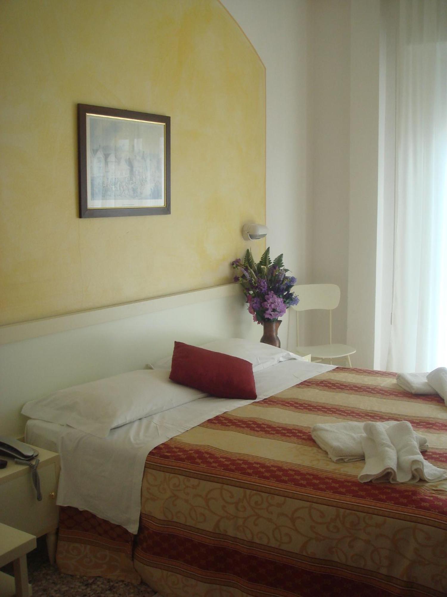 Hotel Arcade Rimini Zewnętrze zdjęcie
