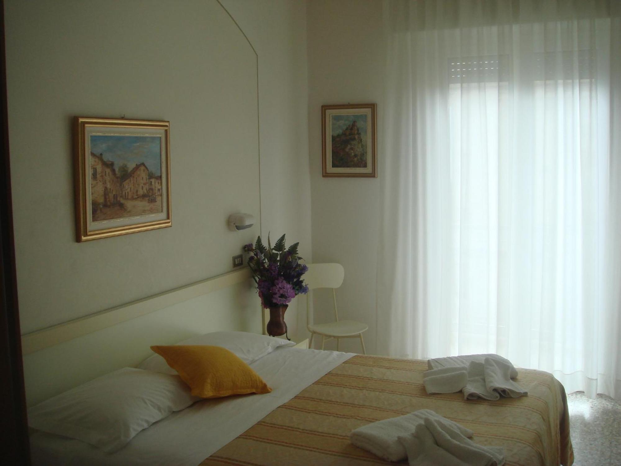 Hotel Arcade Rimini Zewnętrze zdjęcie